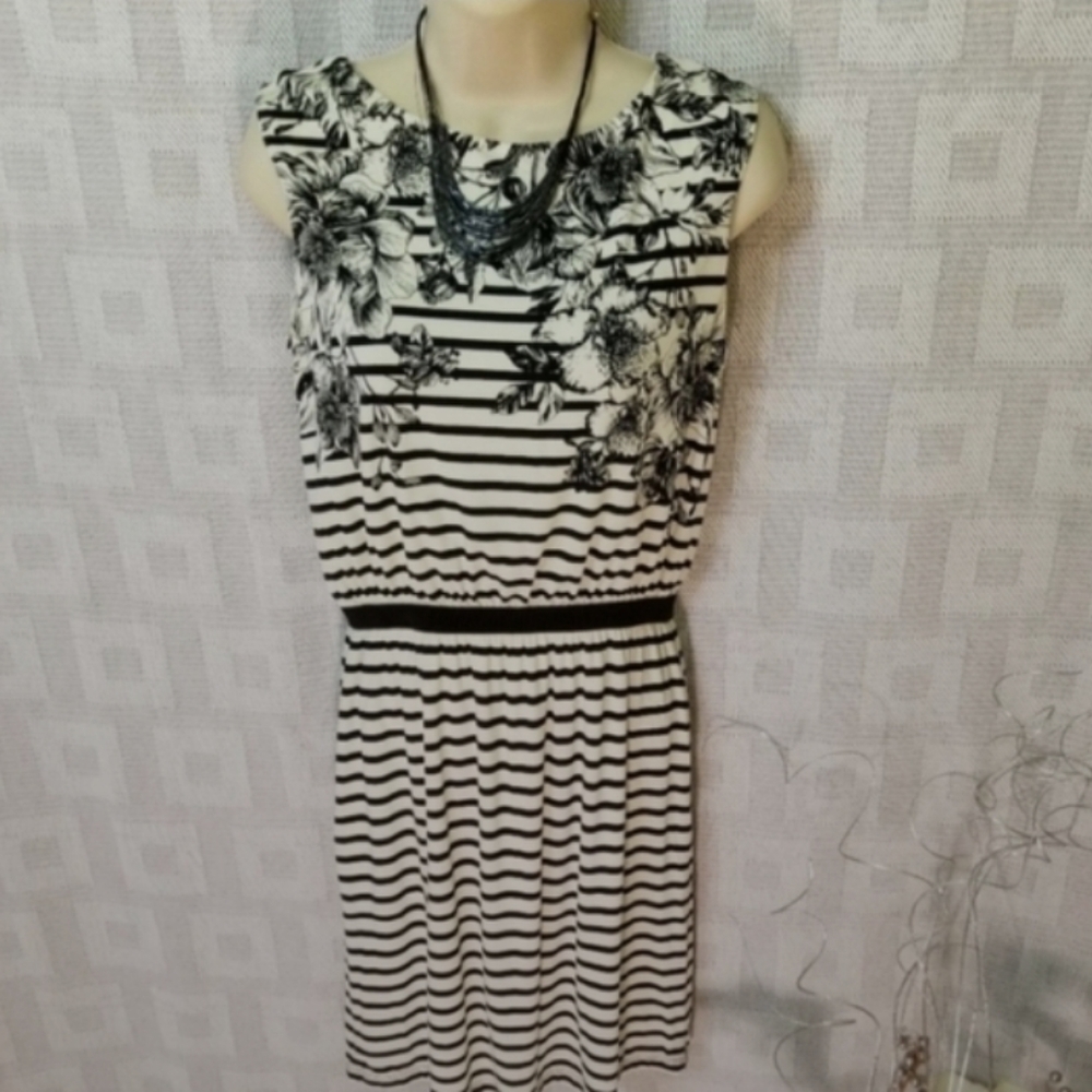 Classic Loft midi dress